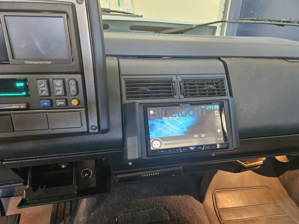 1992 Chevrolet C/K 4th Gen - Image 6 of 31