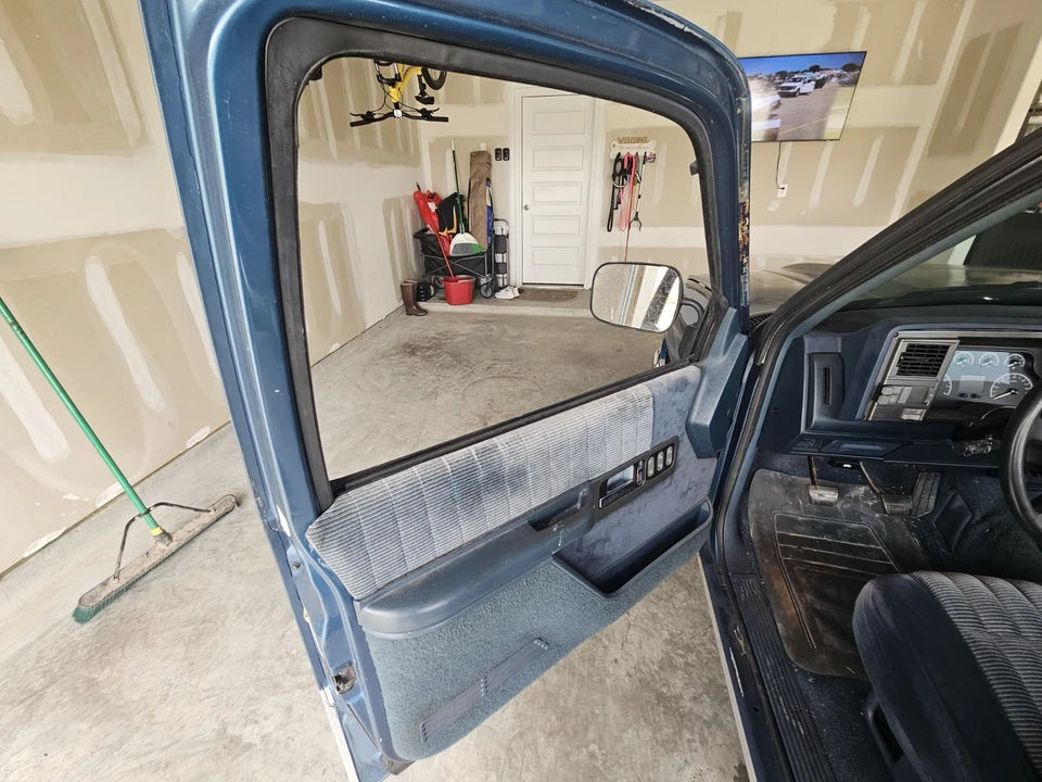 1992 Chevrolet C/K 4th Gen - Image 22 of 31