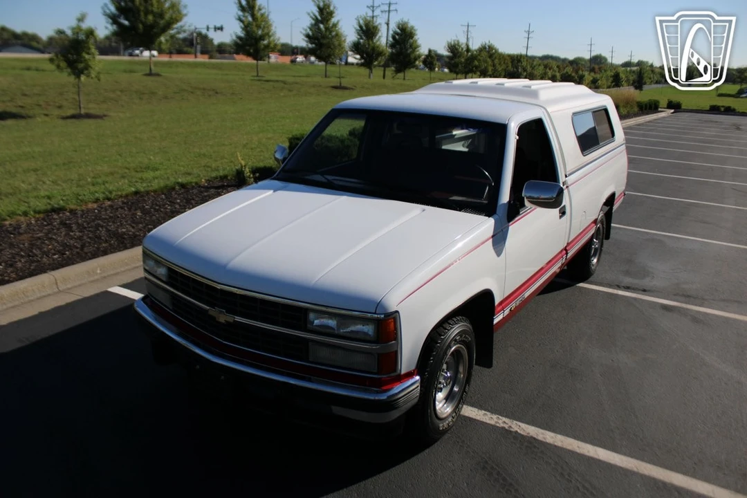 1992 Chevrolet C/K 4th Gen - Image 10 of 21