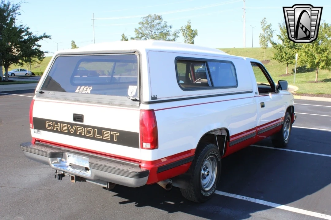 1992 Chevrolet C/K 3rd Gen - Image 7 of 12
