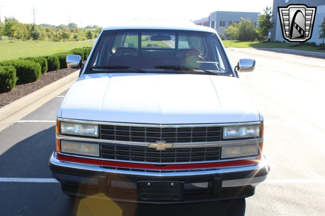 1992 Chevrolet C/K 3rd Gen - Image 10 of 12
