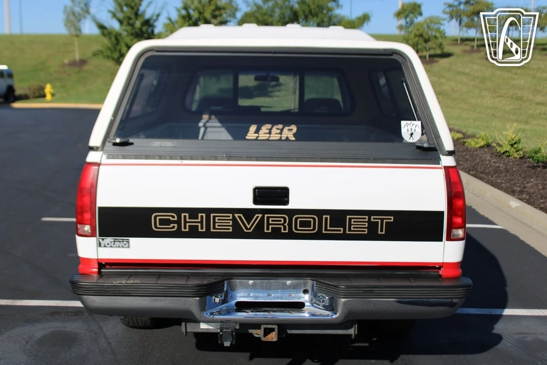 1992 Chevrolet C/K 4th Gen - Image 5 of 21