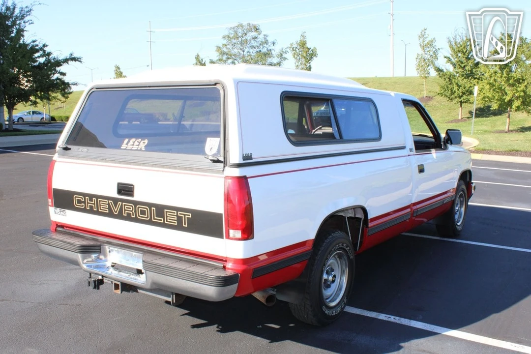 1992 Chevrolet C/K 4th Gen - Image 6 of 21