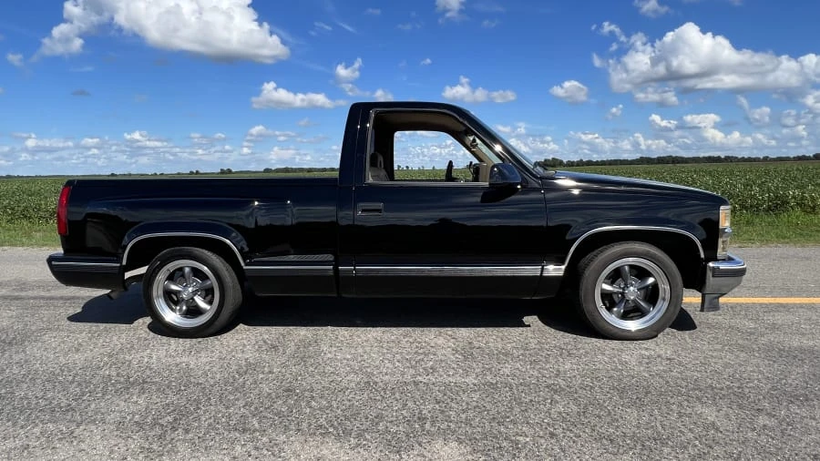 1992 Chevrolet C/K 4th Gen - Image 2 of 8