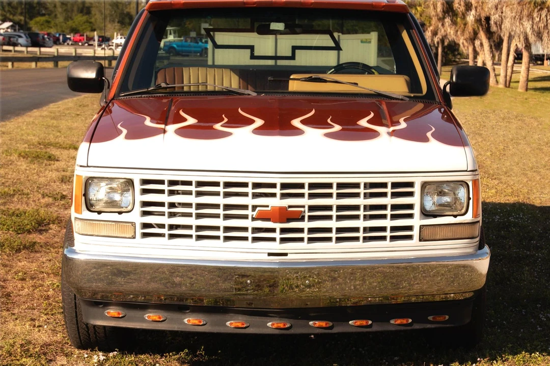 1992 Chevrolet C/K 4th Gen - Image 2 of 31
