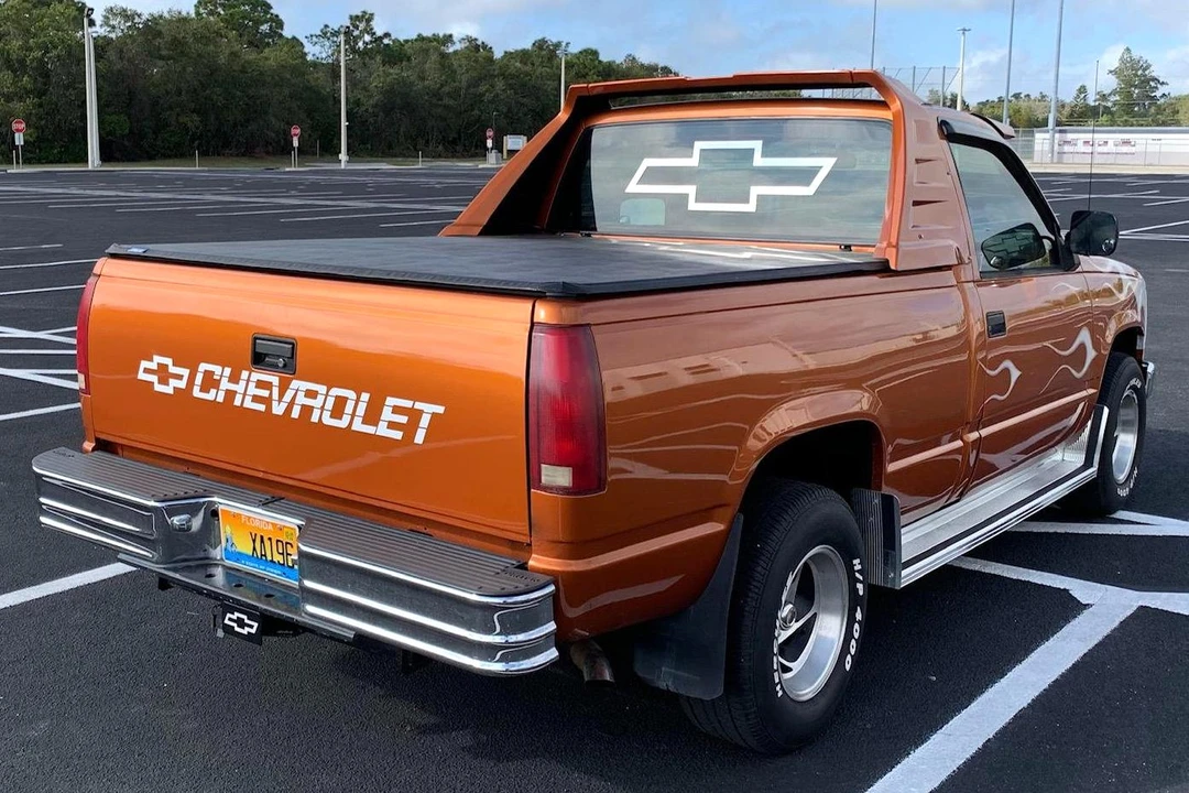 1992 Chevrolet C/K 4th Gen - Image 5 of 31