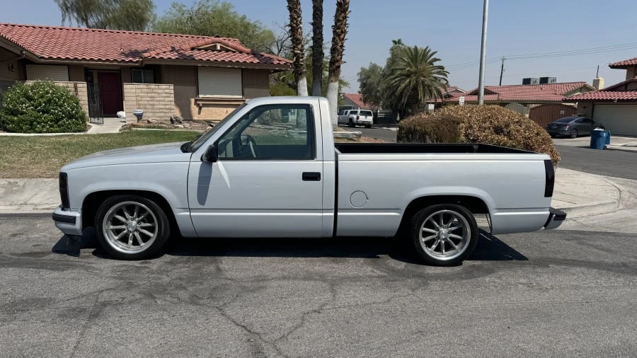 1992 Chevrolet C/K 4th Gen - Image 2 of 11