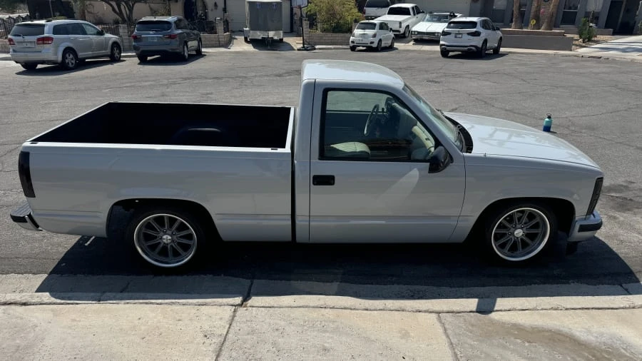 1992 Chevrolet C/K 4th Gen - Image 4 of 11