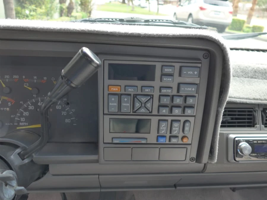 1992 Chevrolet C/K 4th Gen - Image 6 of 8