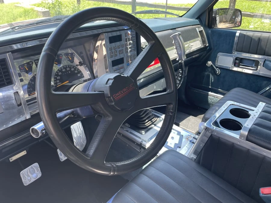 1992 Chevrolet C/K 4th Gen - Image 4 of 11