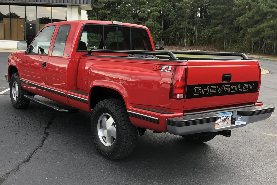 1992 Chevrolet C/K 4th Gen - Image 3 of 31
