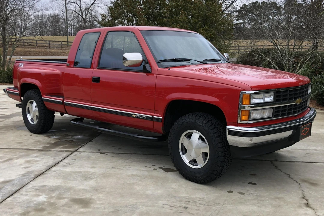 1992 Chevrolet C/K 4th Gen - Image 2 of 31