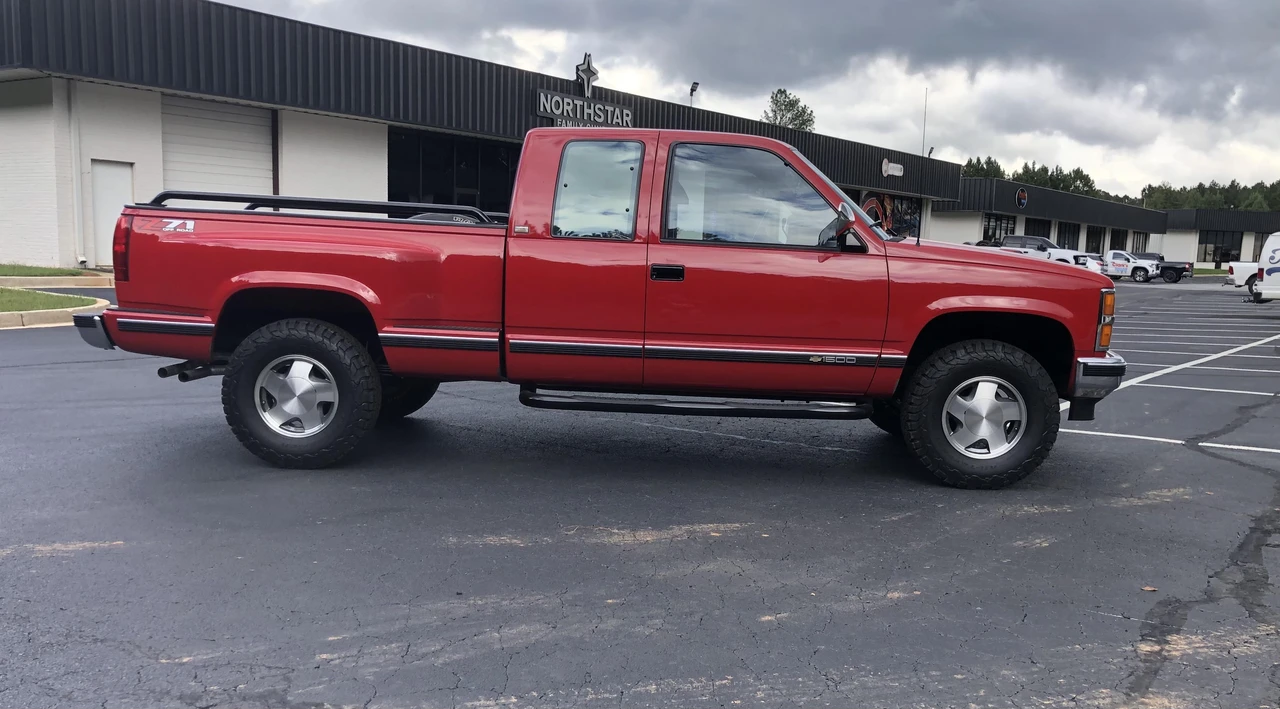 1992 Chevrolet C/K 4th Gen - Image 11 of 31