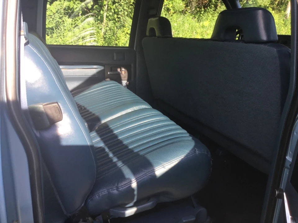 1992 Chevrolet Suburban 8th Gen - Image 9 of 31