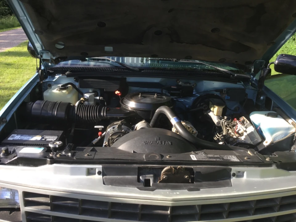 1992 Chevrolet Suburban 8th Gen - Image 6 of 31