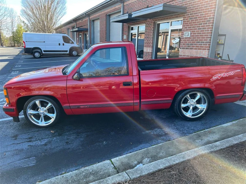 1992 Chevrolet C/K 4th Gen - Image 3 of 15