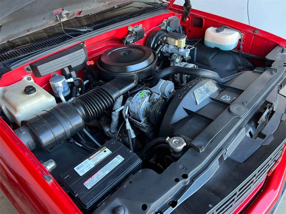 1992 Chevrolet C/K 4th Gen - Image 8 of 15