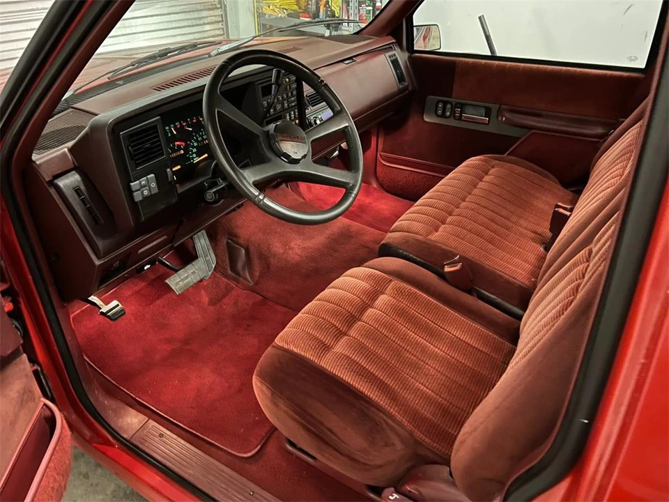 1992 Chevrolet C/K 4th Gen - Image 13 of 15