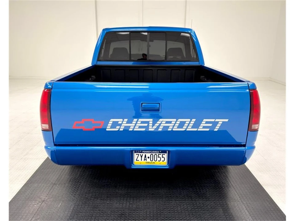 1992 Chevrolet C/K 4th Gen - Image 4 of 31