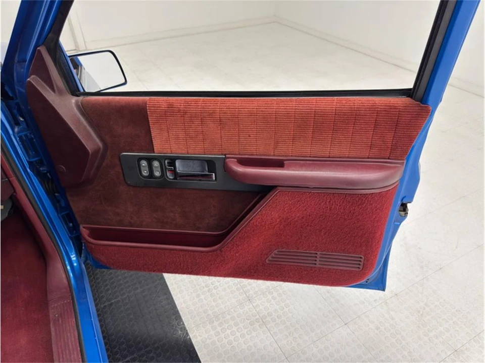 1992 Chevrolet C/K 4th Gen - Image 31 of 31