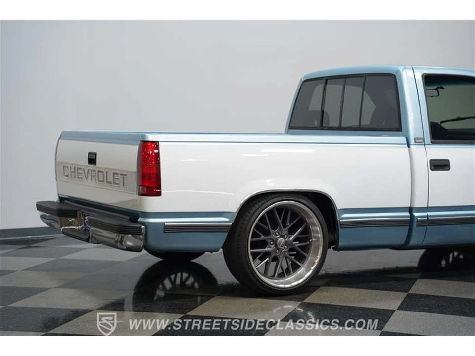 1992 Chevrolet C/K 4th Gen - Image 24 of 31