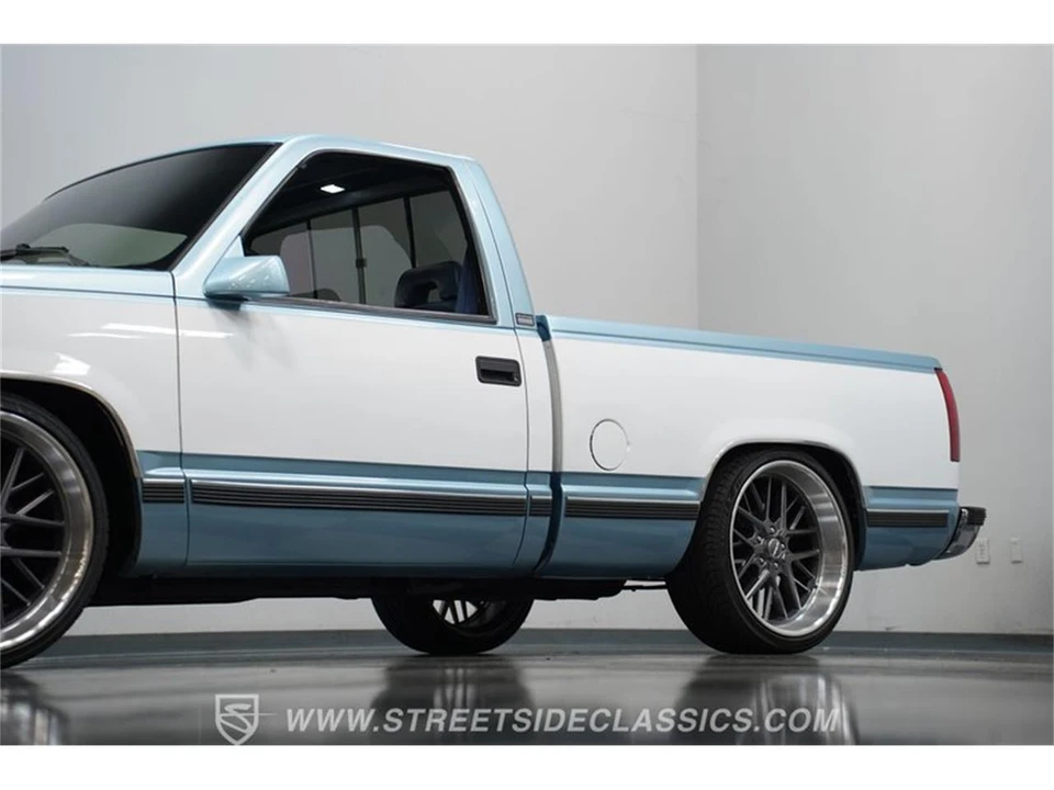 1992 Chevrolet C/K 4th Gen - Image 20 of 31