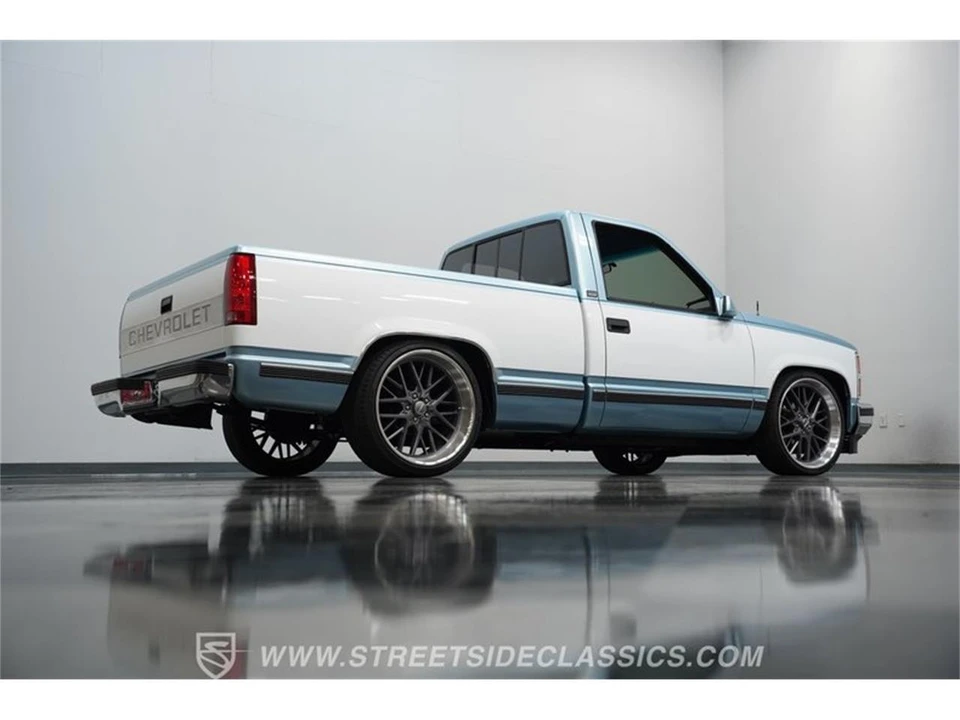 1992 Chevrolet C/K 4th Gen - Image 25 of 31