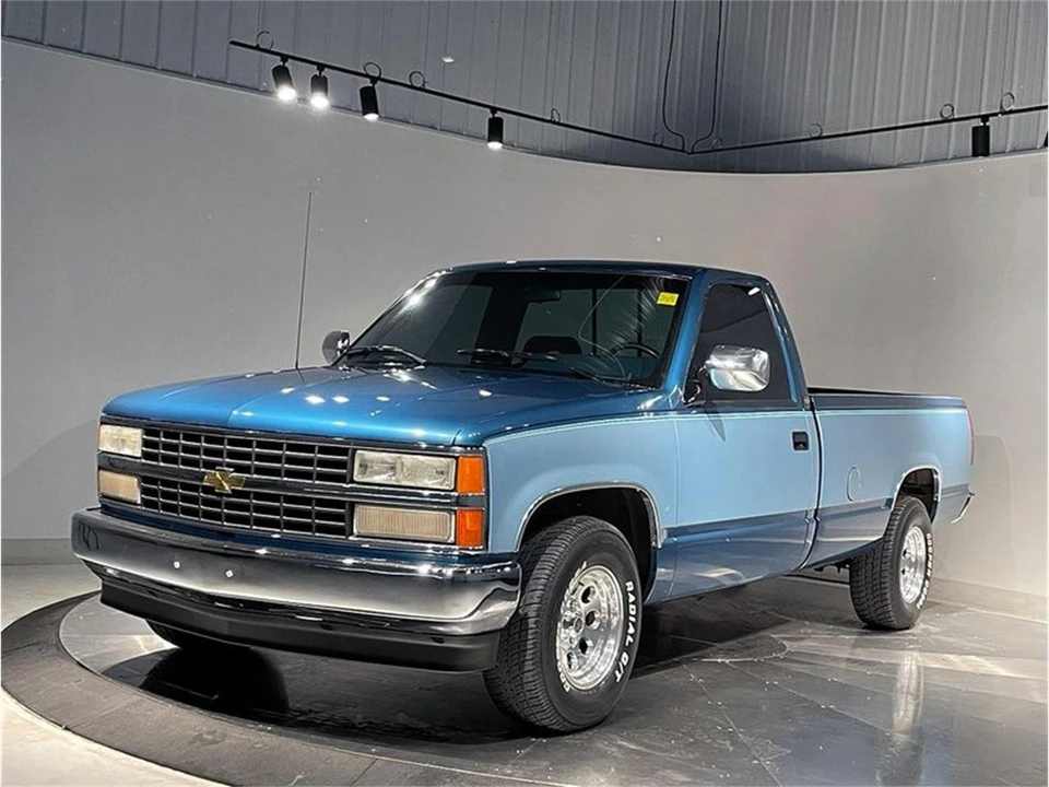 1992 Chevrolet C/K 4th Gen - Image 2 of 31
