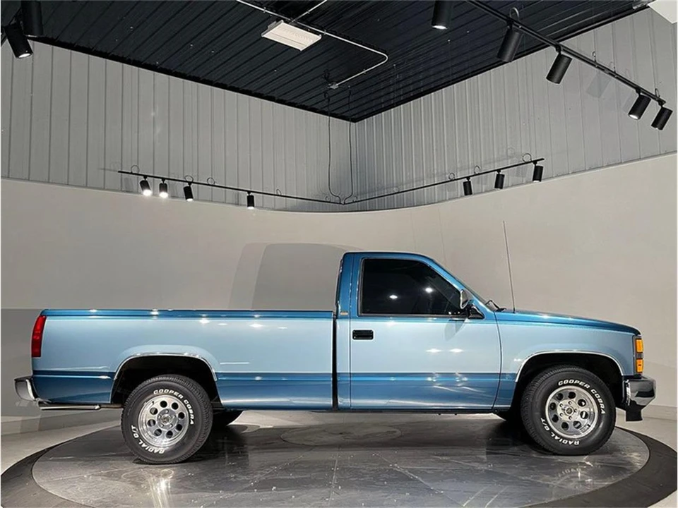 1992 Chevrolet C/K 4th Gen - Image 5 of 31