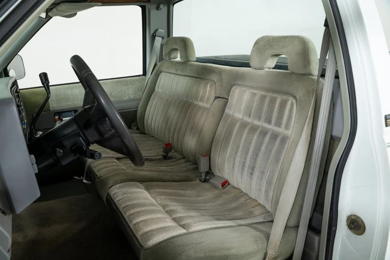 1992 Chevrolet C/K 4th Gen - Image 17 of 21