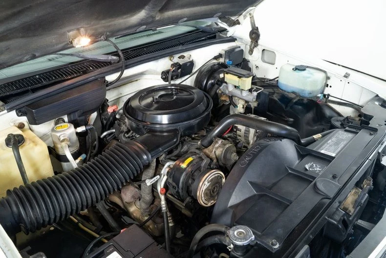 1992 Chevrolet C/K 4th Gen - Image 3 of 21