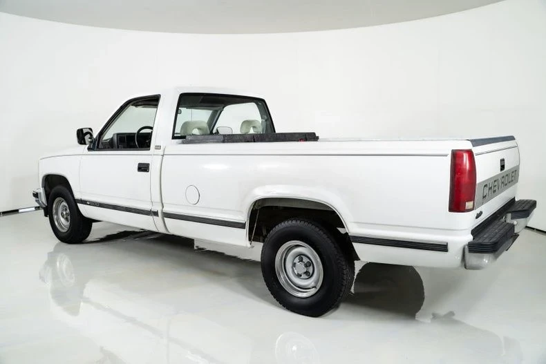 1992 Chevrolet C/K 4th Gen - Image 9 of 21
