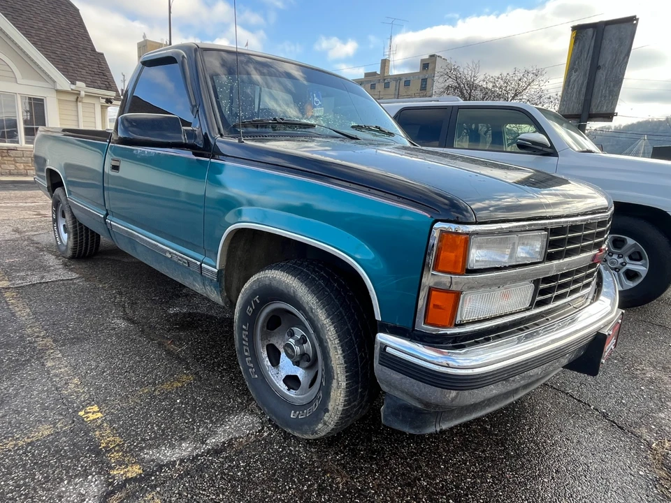 1992 Chevrolet C/K 4th Gen - Image 3 of 9