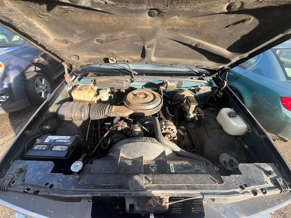 1992 Chevrolet C/K 4th Gen - Image 8 of 9