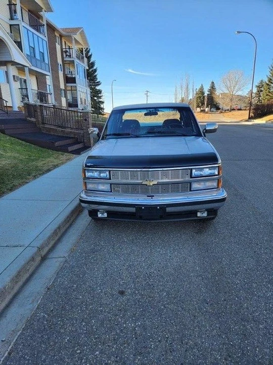 1992 Chevrolet C/K 4th Gen - Image 2 of 9