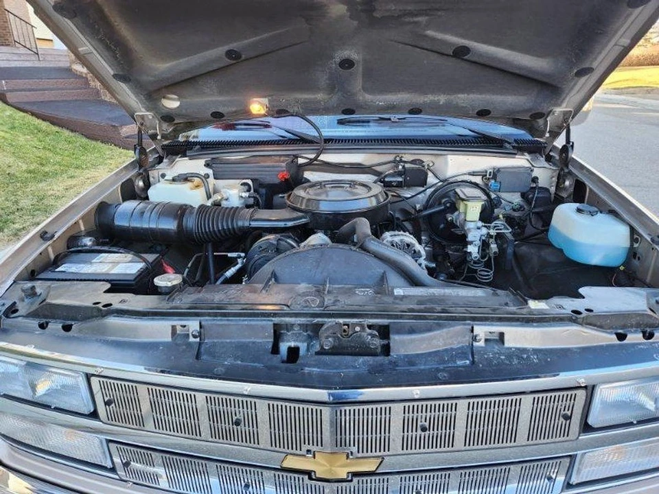 1992 Chevrolet C/K 4th Gen - Image 5 of 9