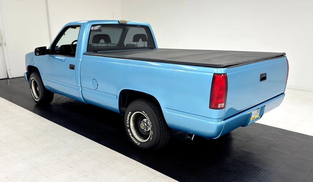 1992 Chevrolet C/K 3rd Gen - Image 3 of 12