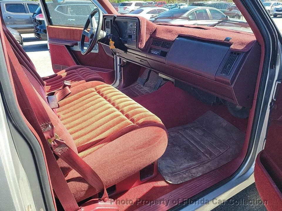 1992 Chevrolet C/K 3rd Gen - Image 9 of 12