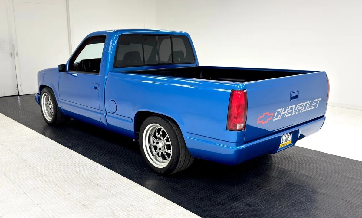 1992 Chevrolet C/K 4th Gen - Image 3 of 12