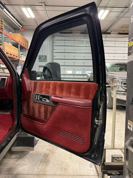 1992 Chevrolet C/K 4th Gen - Image 10 of 13