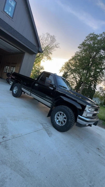 1992 Chevrolet C/K 4th Gen - Image 6 of 13