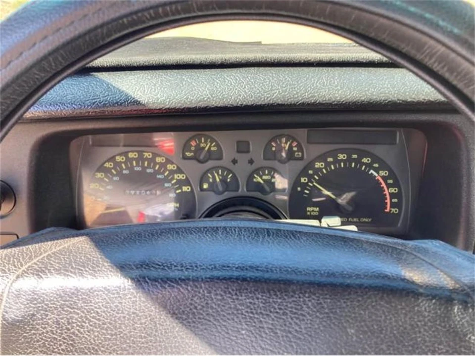 1992 Chevrolet Camaro 3rd Gen - Image 4 of 21