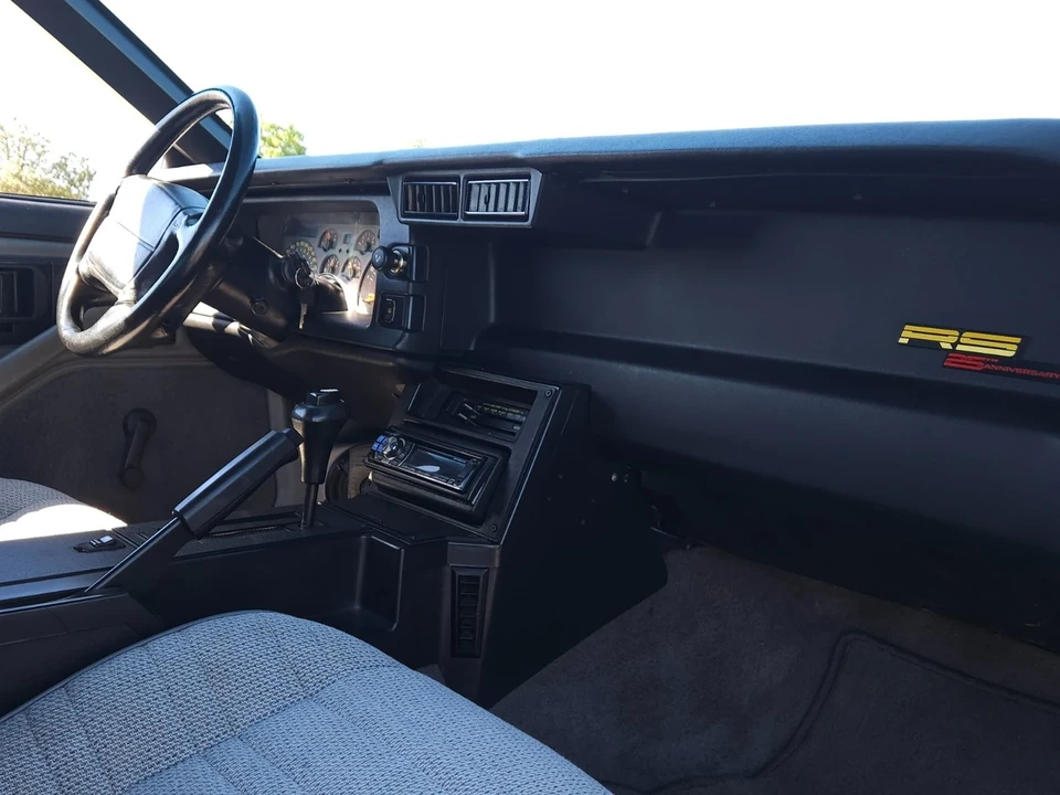 1992 Chevrolet Camaro 3rd Gen - Image 19 of 21