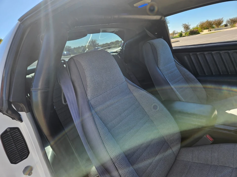 1992 Chevrolet Camaro 3rd Gen - Image 15 of 21