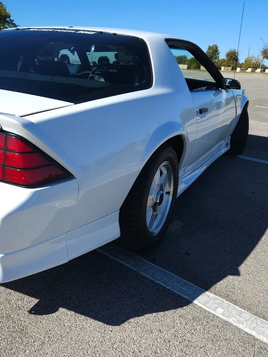 1992 Chevrolet Camaro 3rd Gen - Image 17 of 21
