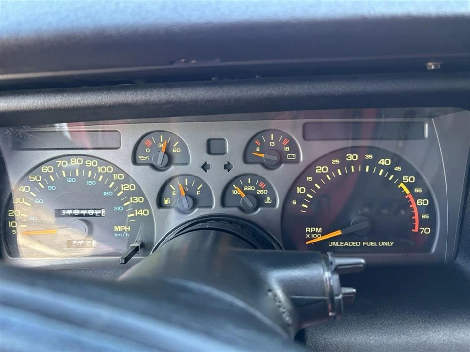 1992 Chevrolet Camaro 3rd Gen - Image 8 of 31