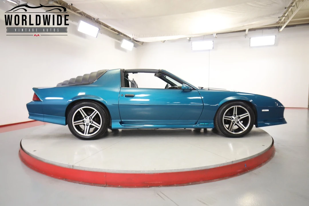 1992 Chevrolet Camaro 3rd Gen - Image 4 of 12