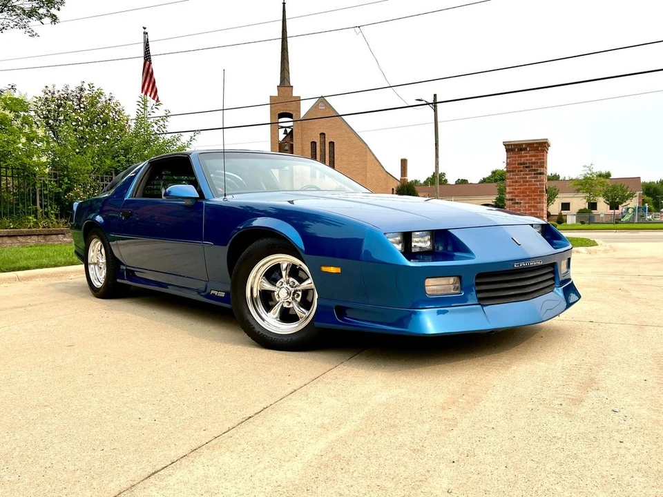 1992 Chevrolet Camaro 3rd Gen - Image 4 of 21