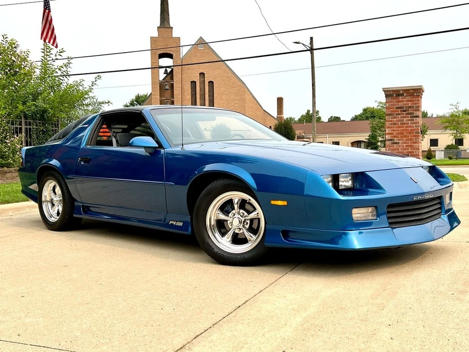 1992 Chevrolet Camaro 3rd Gen - Image 5 of 21