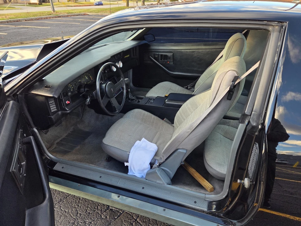 1992 Chevrolet Camaro 3rd Gen - Image 13 of 21